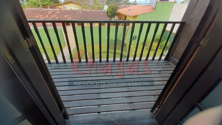 Imagem Casa com 1 Quarto à Venda, 70 m² em Massaguaçu - Caraguatatuba Imagem Casa com 1 Quarto à Venda, 70 m² em Massaguaçu - Caraguatatuba