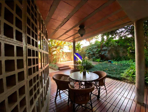 Imagem Casa com 3 Quartos à Venda, 300 m² em Alto De Pinheiros - São Paulo Imagem Casa com 3 Quartos à Venda, 300 m² em Alto De Pinheiros - São Paulo