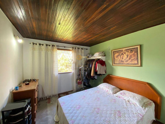 Imagem Casa com 3 Quartos à Venda, 139 m² em Granja Guarani - Teresópolis