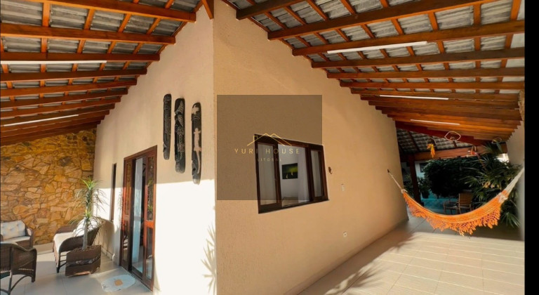Imagem Casa com 3 Quartos à Venda, 246 m² em Indaiá - Caraguatatuba