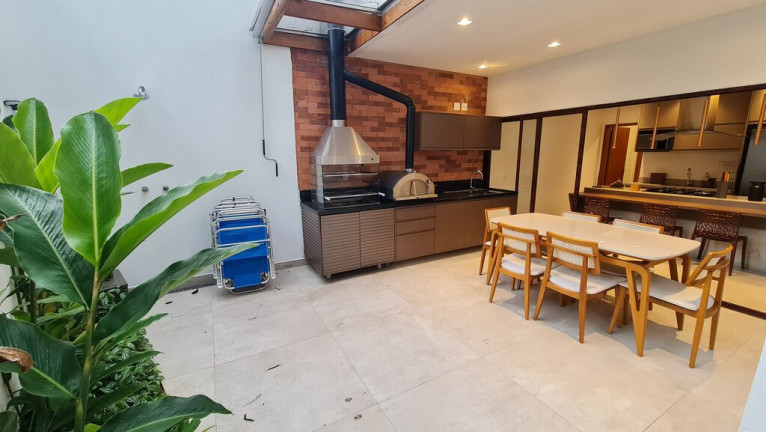 Imagem Casa com 3 Quartos à Venda,  em Camburi - São Sebastião