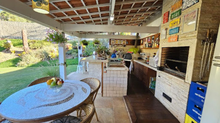 Imagem Casa com 2 Quartos à Venda, 269 m² em Albuquerque - Teresópolis Imagem Casa com 2 Quartos à Venda, 269 m² em Albuquerque - Teresópolis
