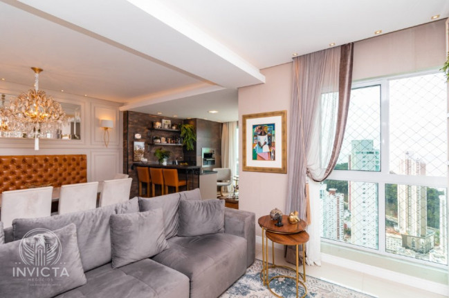 Imagem Apartamento com 3 Quartos à Venda, 135 m² em Pioneiros - Balneário Camboriú Imagem Apartamento com 3 Quartos à Venda, 135 m² em Pioneiros - Balneário Camboriú