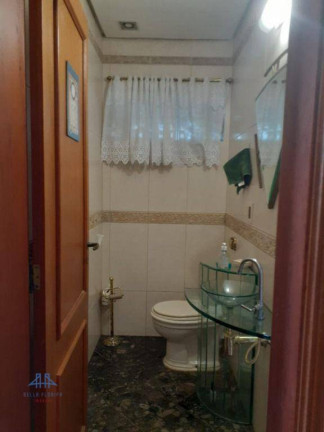 Imagem Casa com 4 Quartos à Venda, 430 m² em Jurerê - Florianópolis Imagem Casa com 4 Quartos à Venda, 430 m² em Jurerê - Florianópolis