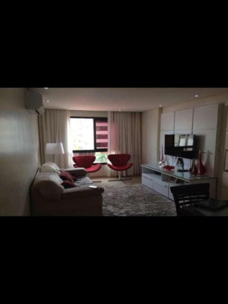 Imagem Apartamento com 2 Quartos à Venda, 70 m² em Costa Azul - Salvador
