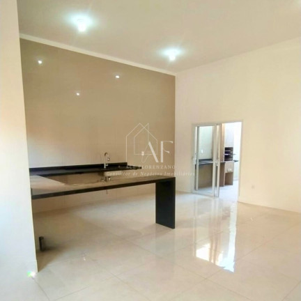 Imagem Casa com 3 Quartos à Venda, 90 m² em Residencial Rotterdam - Bragança Paulista Imagem Casa com 3 Quartos à Venda, 90 m² em Residencial Rotterdam - Bragança Paulista