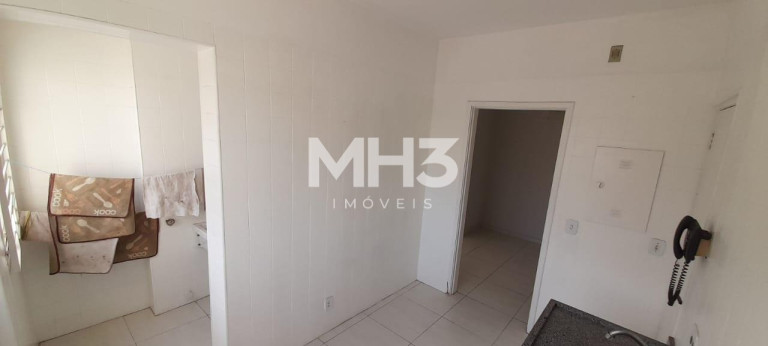 Imagem Imóvel com 2 Quartos à Venda, 75 m² em Centro - Campinas Imagem Imóvel com 2 Quartos à Venda, 75 m² em Centro - Campinas