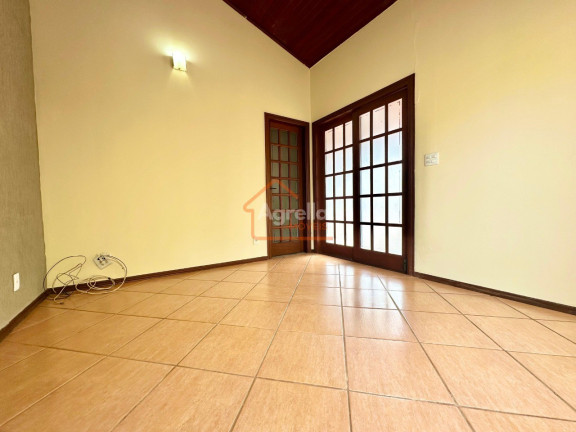 Imagem Casa com 3 Quartos à Venda, 175 m² em Jardim Sbeghen - Mogi Mirim Imagem Casa com 3 Quartos à Venda, 175 m² em Jardim Sbeghen - Mogi Mirim