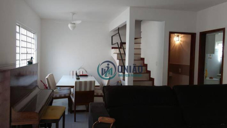 Imagem Casa com 5 Quartos à Venda, 169 m² em Maria Paula - Niterói Imagem Casa com 5 Quartos à Venda, 169 m² em Maria Paula - Niterói
