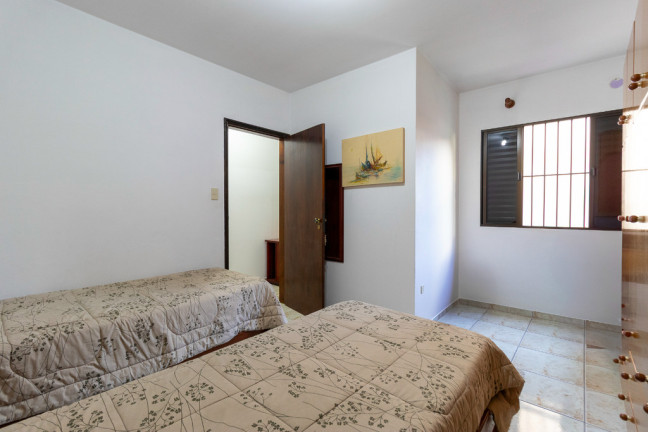 Imagem Casa com 3 Quartos à Venda, 269 m² em Vila Curuçá - Santo André