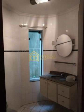 Imagem Casa com 4 Quartos à Venda, 225 m² em Jardim Araguaia - Mauá Imagem Casa com 4 Quartos à Venda, 225 m² em Jardim Araguaia - Mauá