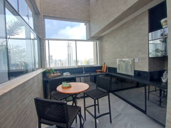 Imagem Cobertura com 3 Quartos à Venda, 241 m² em Centro - Balneário Camboriú Imagem Cobertura com 3 Quartos à Venda, 241 m² em Centro - Balneário Camboriú