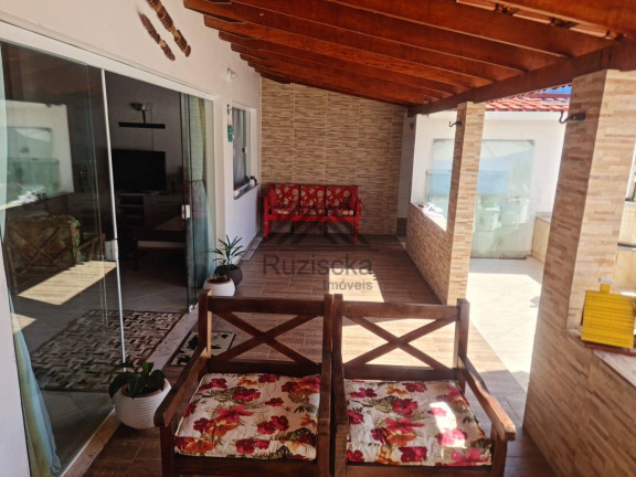 Imagem Casa com 3 Quartos à Venda, 330 m² em Bopiranga - Itanhaém Imagem Casa com 3 Quartos à Venda, 330 m² em Bopiranga - Itanhaém
