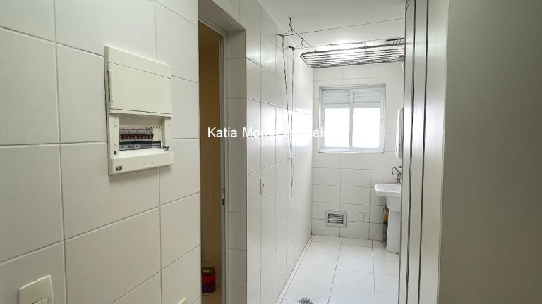 Imagem Apartamento com 2 Quartos à Venda, 138 m² em Brooklin Paulista - São Paulo Imagem Apartamento com 2 Quartos à Venda, 138 m² em Brooklin Paulista - São Paulo
