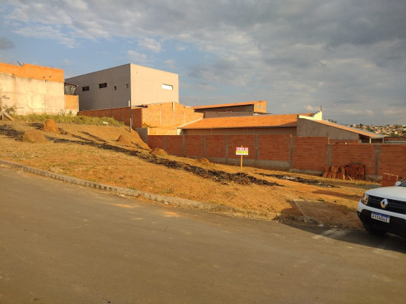 Imagem Terreno à Venda, 56 m² em Jaguariúna Imagem Terreno à Venda, 56 m² em Jaguariúna