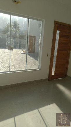 Imagem Sobrado com 2 Quartos à Venda, 112 m² em Massaguaçu - Caraguatatuba