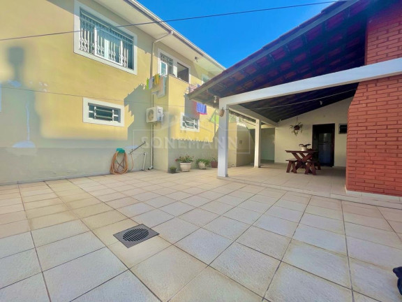 Imagem Casa com 3 Quartos à Venda, 317 m² em Abraão - Florianópolis