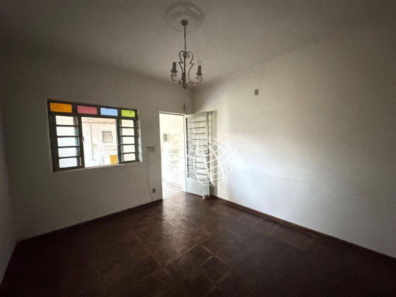 Imagem Casa com 3 Quartos à Venda ou Locação, 220 m² em Alvinópolis - Atibaia Imagem Casa com 3 Quartos à Venda ou Locação, 220 m² em Alvinópolis - Atibaia