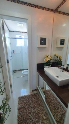 Imagem Apartamento com 4 Quartos à Venda, 326 m²