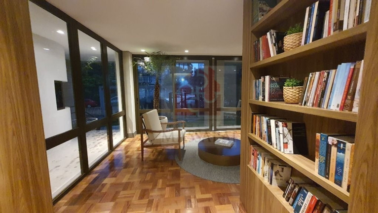 Imagem Apartamento com 2 Quartos à Venda, 82 m² em Menino Deus - Porto Alegre Imagem Apartamento com 2 Quartos à Venda, 82 m² em Menino Deus - Porto Alegre