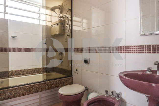 Imagem Casa com 5 Quartos à Venda, 297 m² em Chácara Das Pedras - Porto Alegre