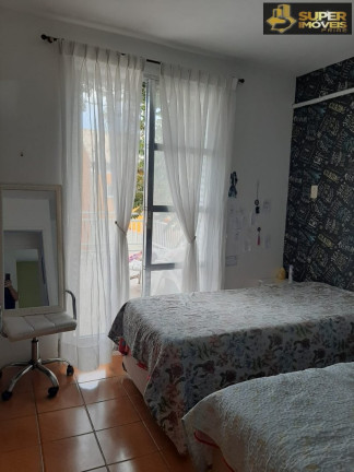 Imagem Casa com 3 Quartos à Venda, 300 m² em Laranjal - Pelotas Imagem Casa com 3 Quartos à Venda, 300 m² em Laranjal - Pelotas