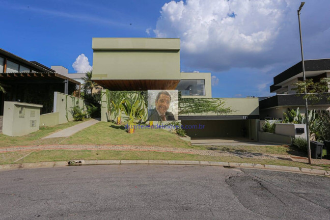 Imagem Casa de Condomínio com 4 Quartos à Venda, 500 m² em Barueri