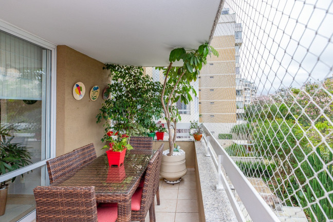 Imagem Apartamento com 3 Quartos à Venda, 151 m² em Panamby - São Paulo Imagem Apartamento com 3 Quartos à Venda, 151 m² em Panamby - São Paulo