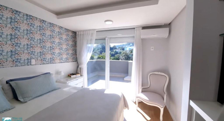 Imagem Cobertura com 3 Quartos à Venda, 275 m² em Jurerê - Florianópolis Imagem Cobertura com 3 Quartos à Venda, 275 m² em Jurerê - Florianópolis