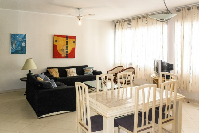 Imagem Apartamento com 3 Quartos à Venda, 130 m² em Pitangueiras - Guarujá