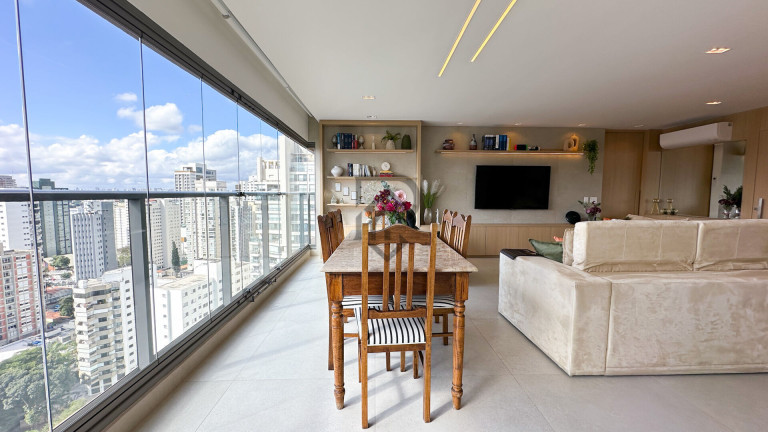 Apartamento com 3 Quartos à Venda, 143 m² em Campo Belo - São Paulo