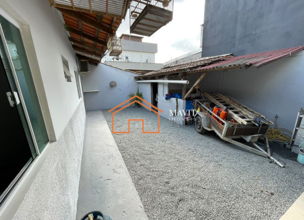 Imagem Casa com 2 Quartos à Venda, 105 m² em Petrópolis - Joinville Imagem Casa com 2 Quartos à Venda, 105 m² em Petrópolis - Joinville