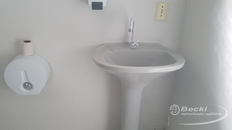 Imagem Casa com 6 Quartos à Venda, 166 m² em Atiradores - Joinville