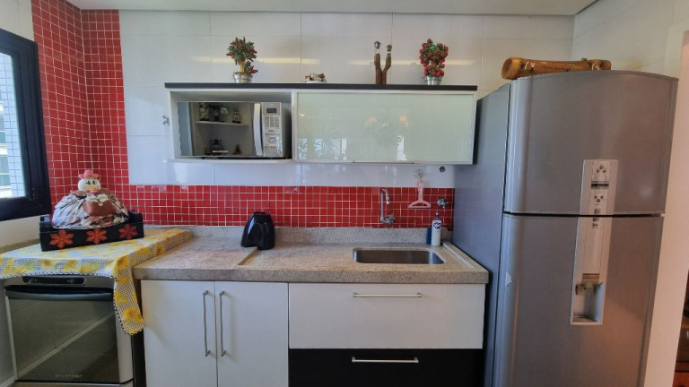 Imagem Apartamento com 3 Quartos à Venda, 113 m² em Pitangueiras - Guarujá