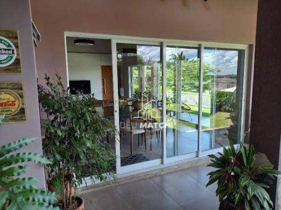 Imagem Casa com 3 Quartos à Venda, 212 m² em Condominio Parque Das Garças I - Atibaia