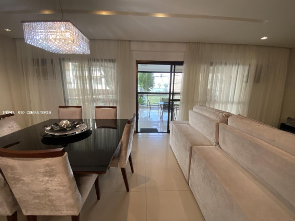 Imagem Apartamento com 4 Quartos à Venda, 220 m² em Rio De Janeiro Imagem Apartamento com 4 Quartos à Venda, 220 m² em Rio De Janeiro