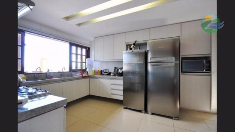 Imagem Casa com 7 Quartos à Venda, 575 m²