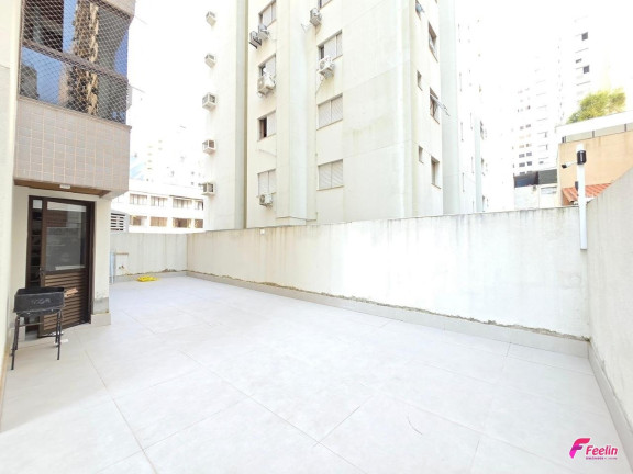 Imagem Apartamento com 3 Quartos à Venda, 93 m² em Centro - Florianópolis Imagem Apartamento com 3 Quartos à Venda, 93 m² em Centro - Florianópolis