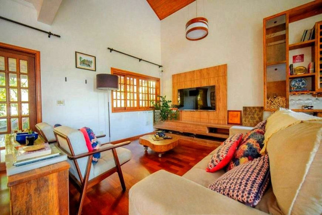 Imagem Casa com 5 Quartos à Venda, 440 m² em Parque Das Artes - Embu Das Artes Imagem Casa com 5 Quartos à Venda, 440 m² em Parque Das Artes - Embu Das Artes