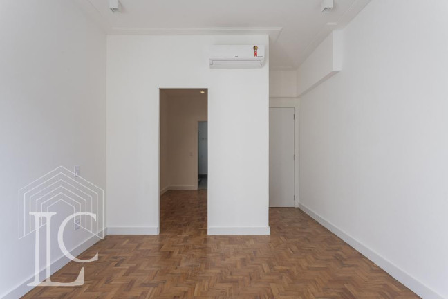 Imagem Apartamento com 3 Quartos à Venda, 209 m² em Jardim Paulista - São Paulo