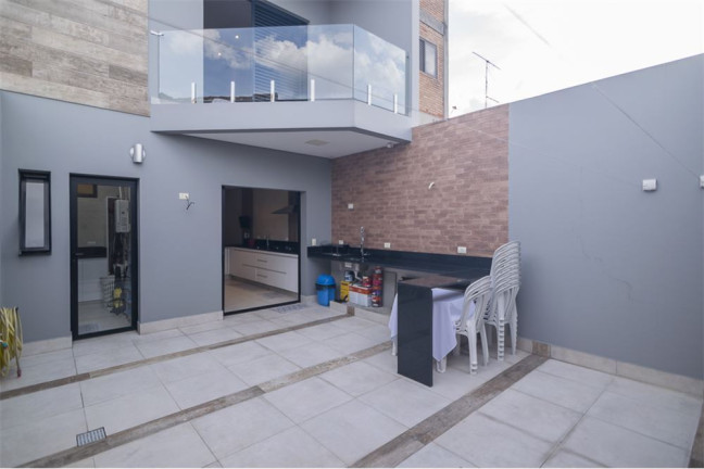 Imagem Casa com 3 Quartos à Venda, em Vila Curuçá - Santo André Imagem Casa com 3 Quartos à Venda, em Vila Curuçá - Santo André