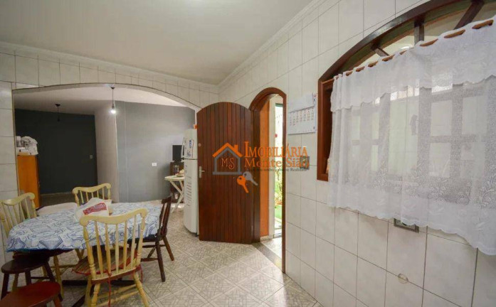 Imagem Casa com 3 Quartos à Venda, 400 m² em Jardim Iporanga - Guarulhos Imagem Casa com 3 Quartos à Venda, 400 m² em Jardim Iporanga - Guarulhos