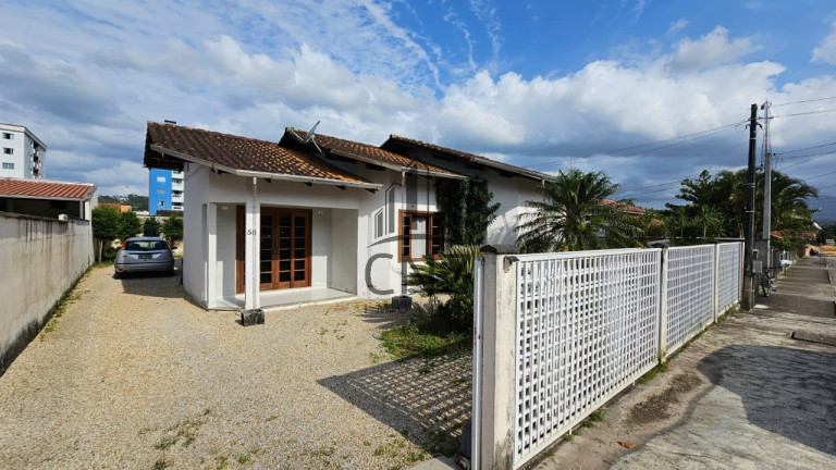 Imagem Casa com 2 Quartos à Venda, 120 m² em Dom Joaquim - Brusque