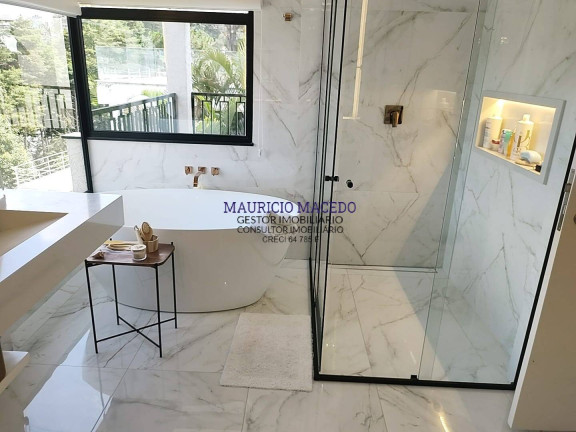 Imagem Casa com 4 Quartos à Venda, 1.054 m² em Alphaville - Santana De Parnaíba Imagem Casa com 4 Quartos à Venda, 1.054 m² em Alphaville - Santana De Parnaíba