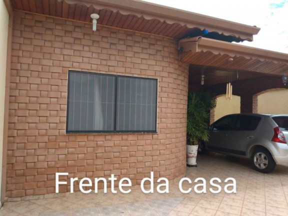 Casa com 4 Quartos à Venda, 155 m² em Jardim Gurilândia - Taubate
