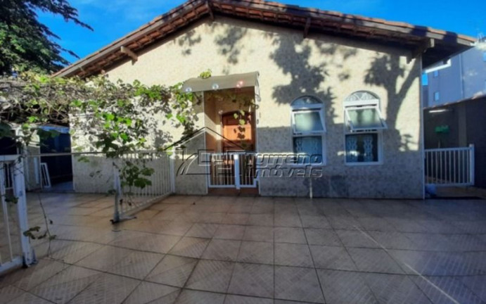 Casa com 3 Quartos à Venda, 100 m² em Jardim Das Indústrias - São José Dos Campos