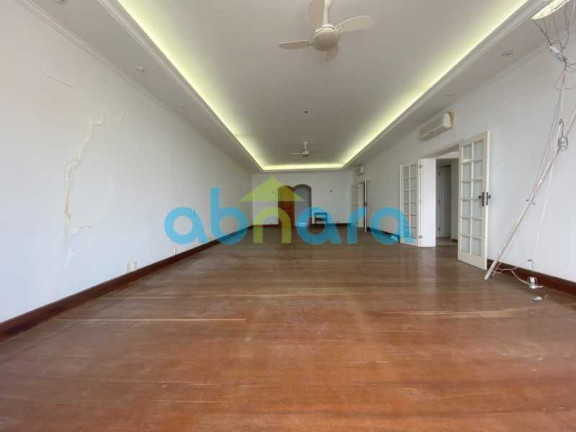 Imagem Apartamento com 4 Quartos à Venda, 360 m² em Copacabana - Rio De Janeiro Imagem Apartamento com 4 Quartos à Venda, 360 m² em Copacabana - Rio De Janeiro