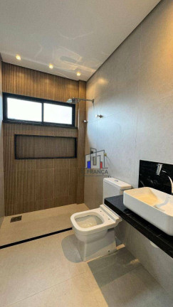 Casa com 4 Quartos à Venda, 252 m² em Coité - Eusébio