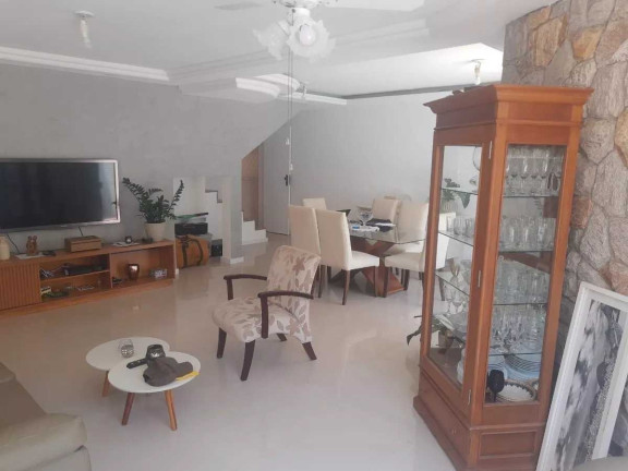 Imagem Casa com 4 Quartos à Venda, 243 m² em Taquara - Rio De Janeiro