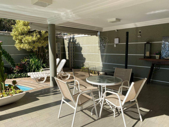 Imagem Casa com 4 Quartos à Venda, 362 m² em Laranjal - Volta Redonda Imagem Casa com 4 Quartos à Venda, 362 m² em Laranjal - Volta Redonda